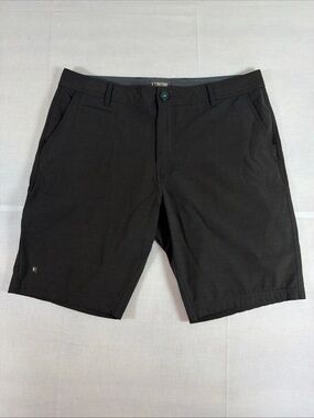 Linksoul Gray Boardwalk Shorts Men’s size 32 Golf